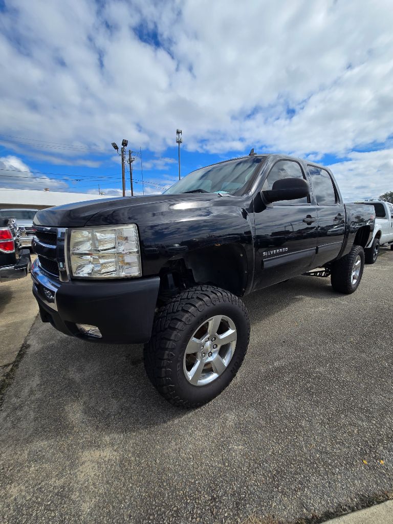 2010 Chevrolet Silverado - $6,950