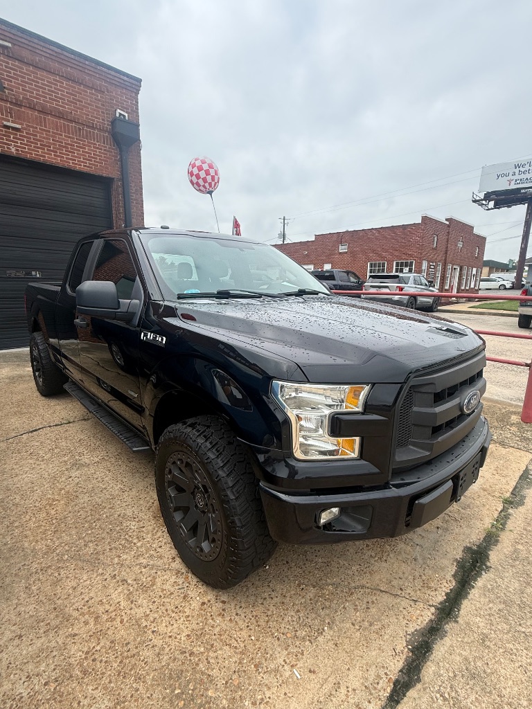 2016 Ford F-150 - $11,950