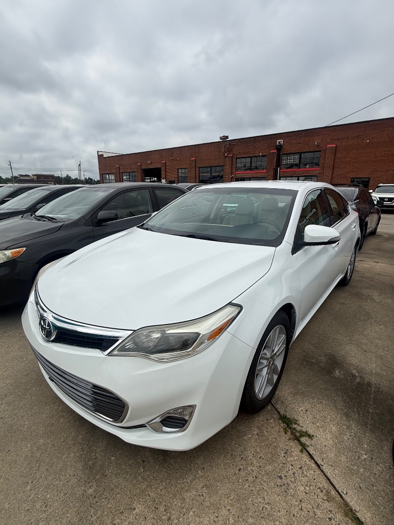 2014 Toyota Avalon - $12,950