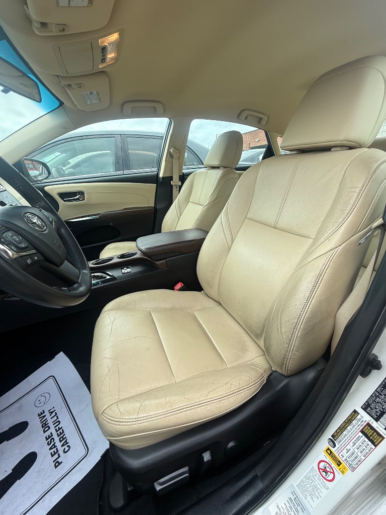 2014 Toyota Avalon - $12,950
