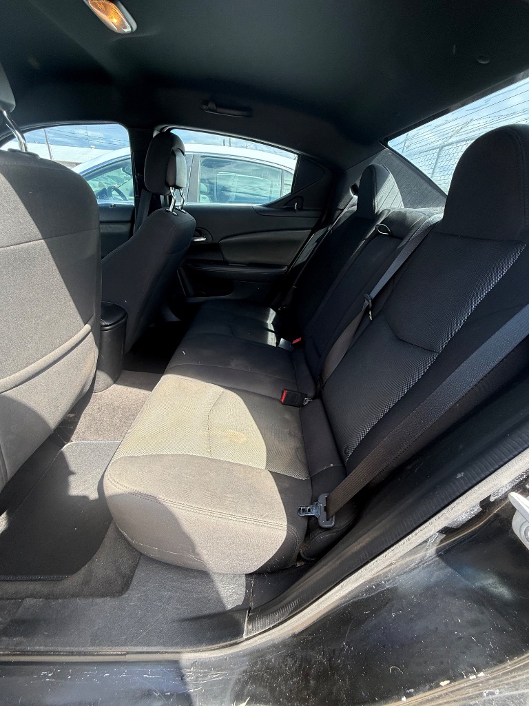 2013 Dodge Avenger - $3,950