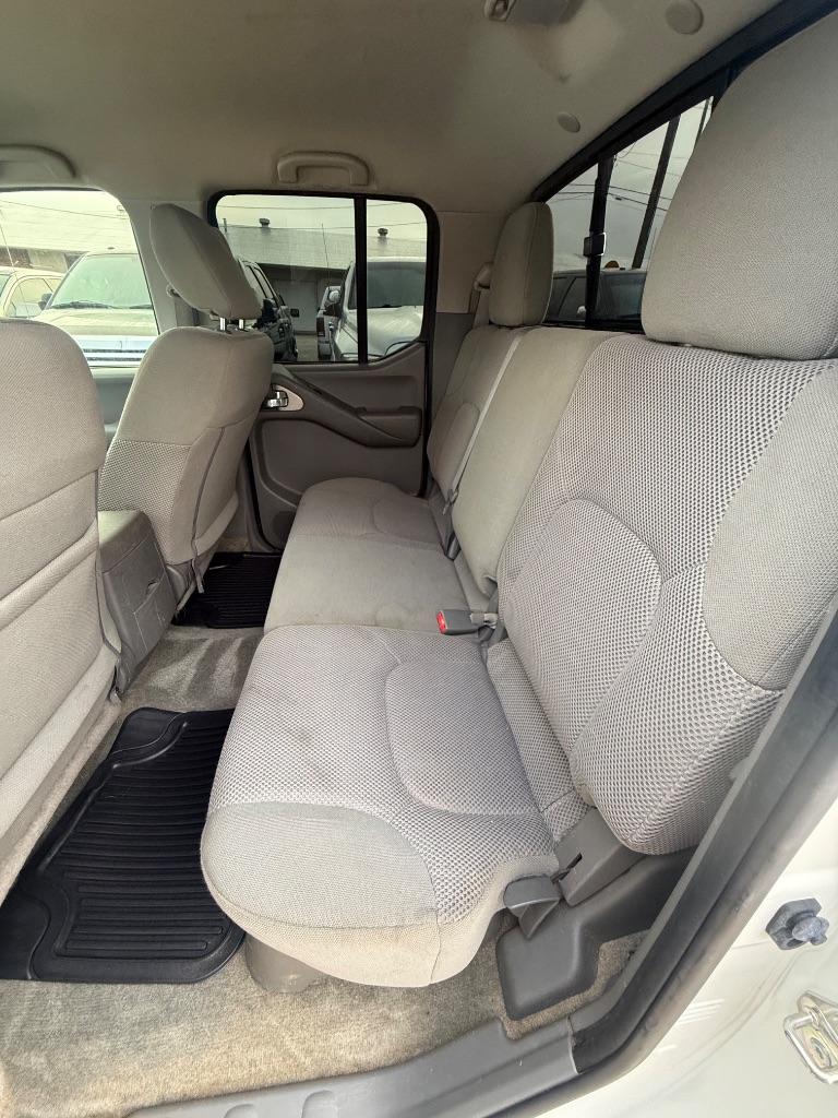 2018 Nissan Frontier - $11,950