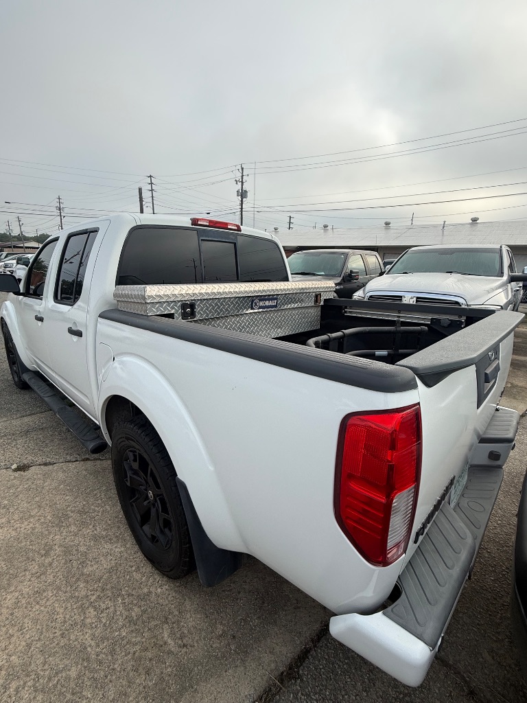 2018 Nissan Frontier - $11,950