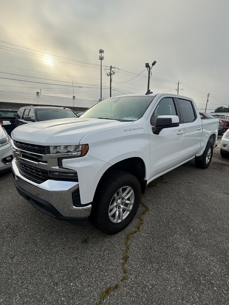 2021 Chevrolet Silverado - $21,950