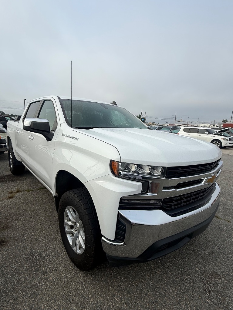 2021 Chevrolet Silverado - $21,950