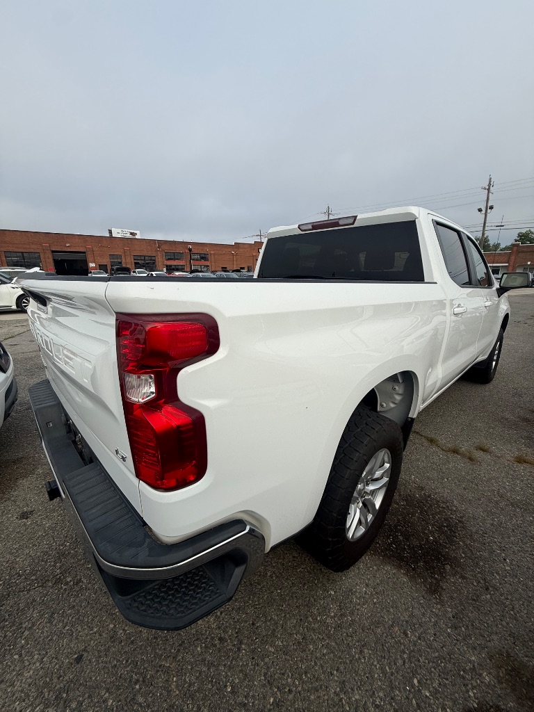 2021 Chevrolet Silverado - $21,950