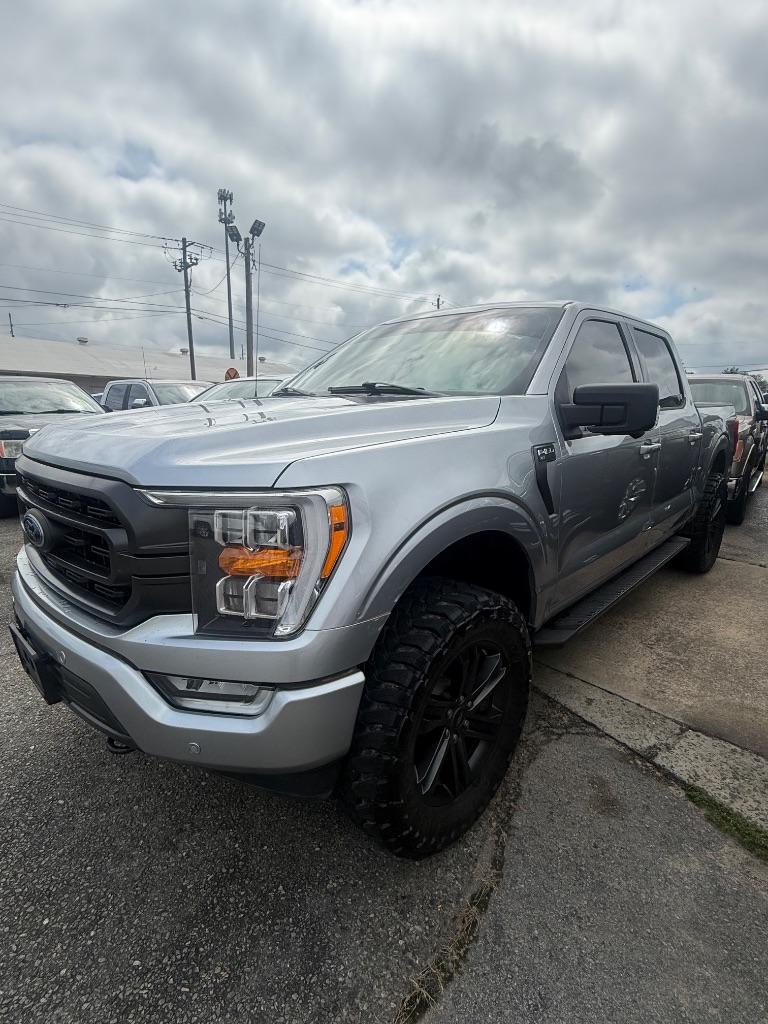 2021 Ford F-150 - $25,950