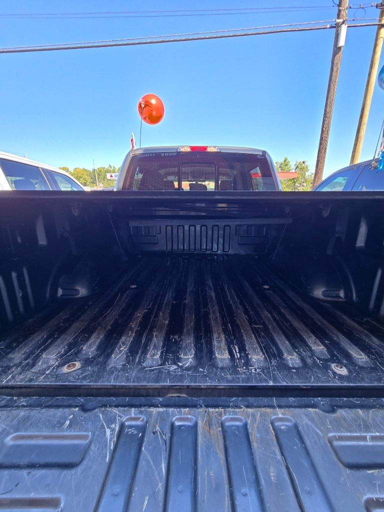 2015 Ford F-150 - $12,950