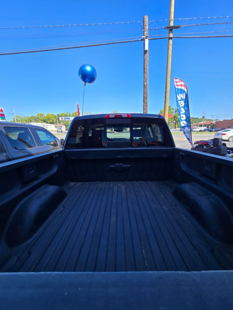 2018 Chevrolet Silverado - $19,950