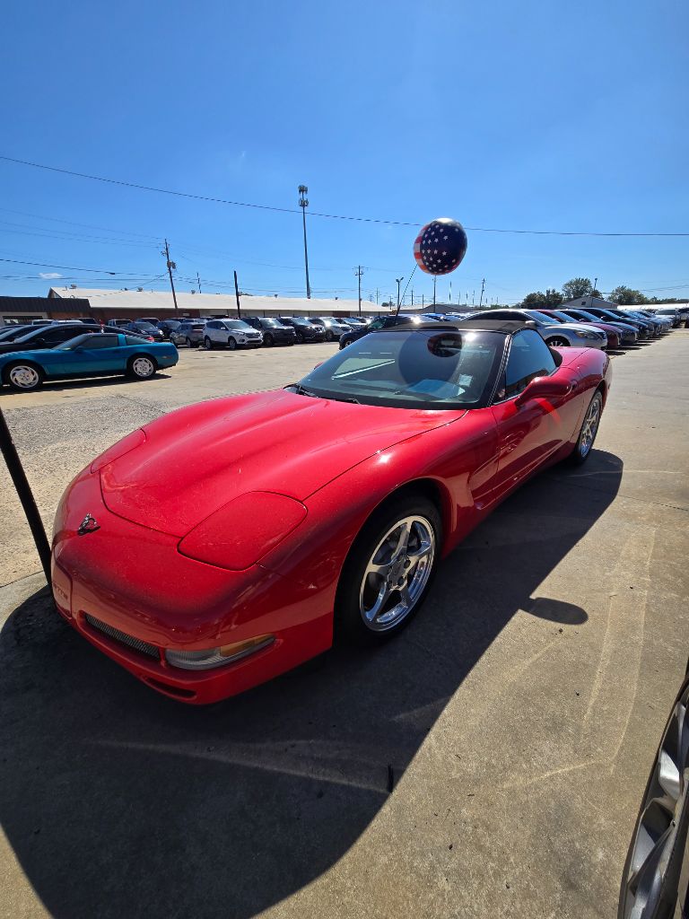 2000 Chevrolet Corvette - $18,950