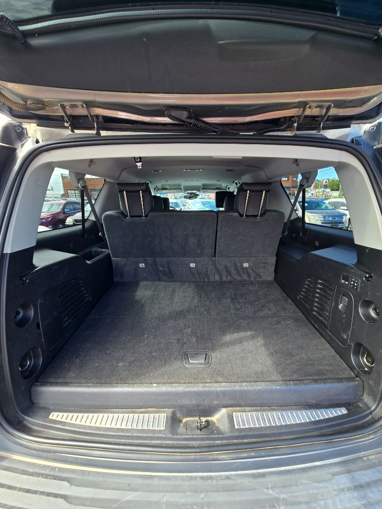 2019 Chevrolet Suburban - $13,950