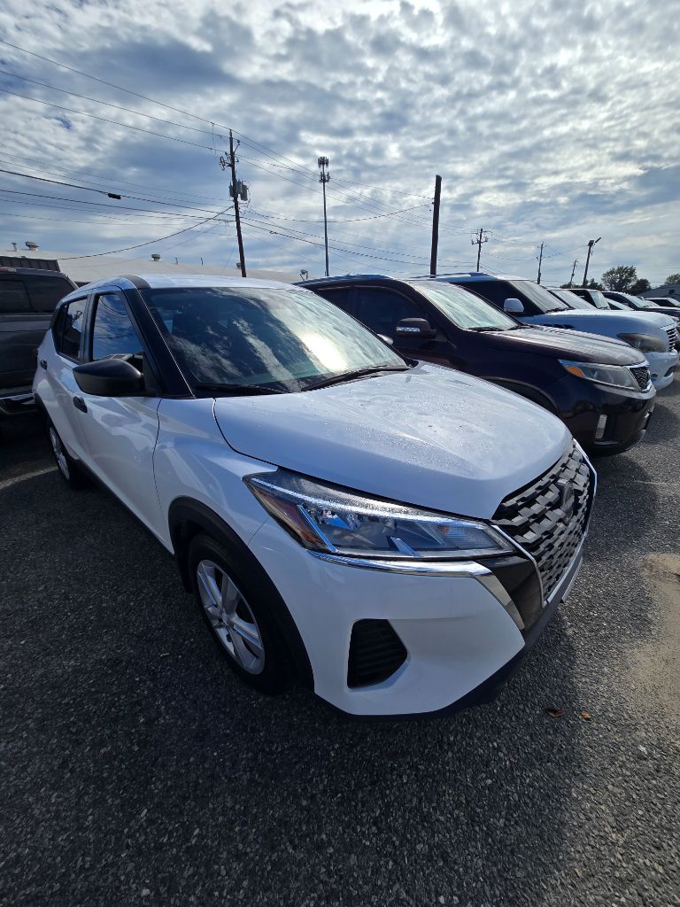 2024 Nissan Kicks - $15,950