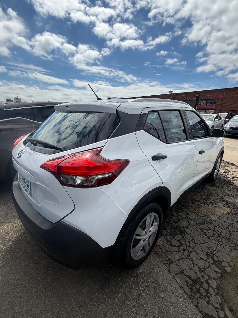 2019 Nissan Kicks - $9,950