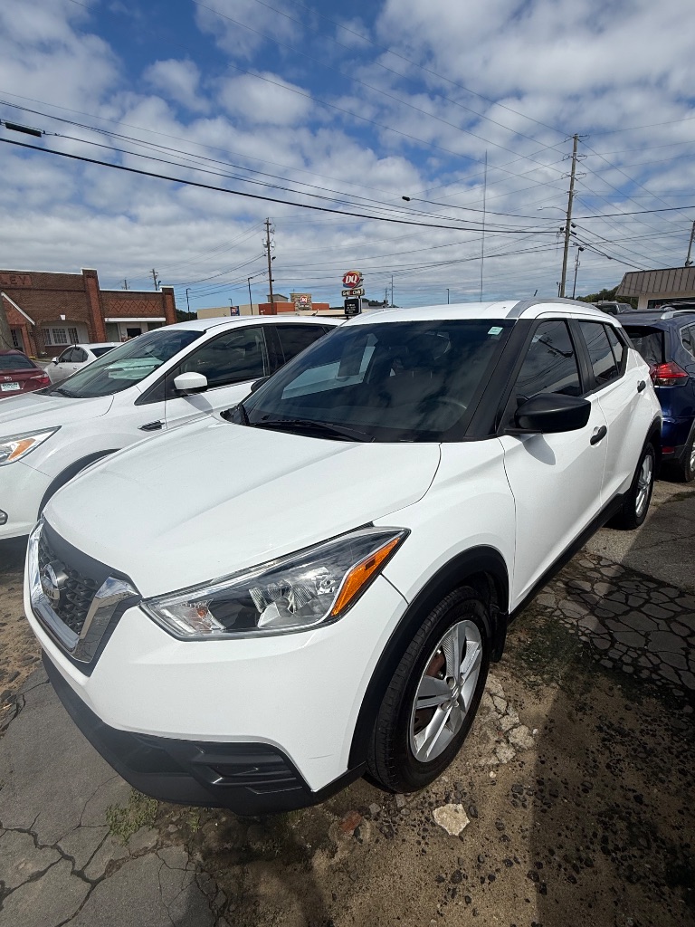 2019 Nissan Kicks - $9,950