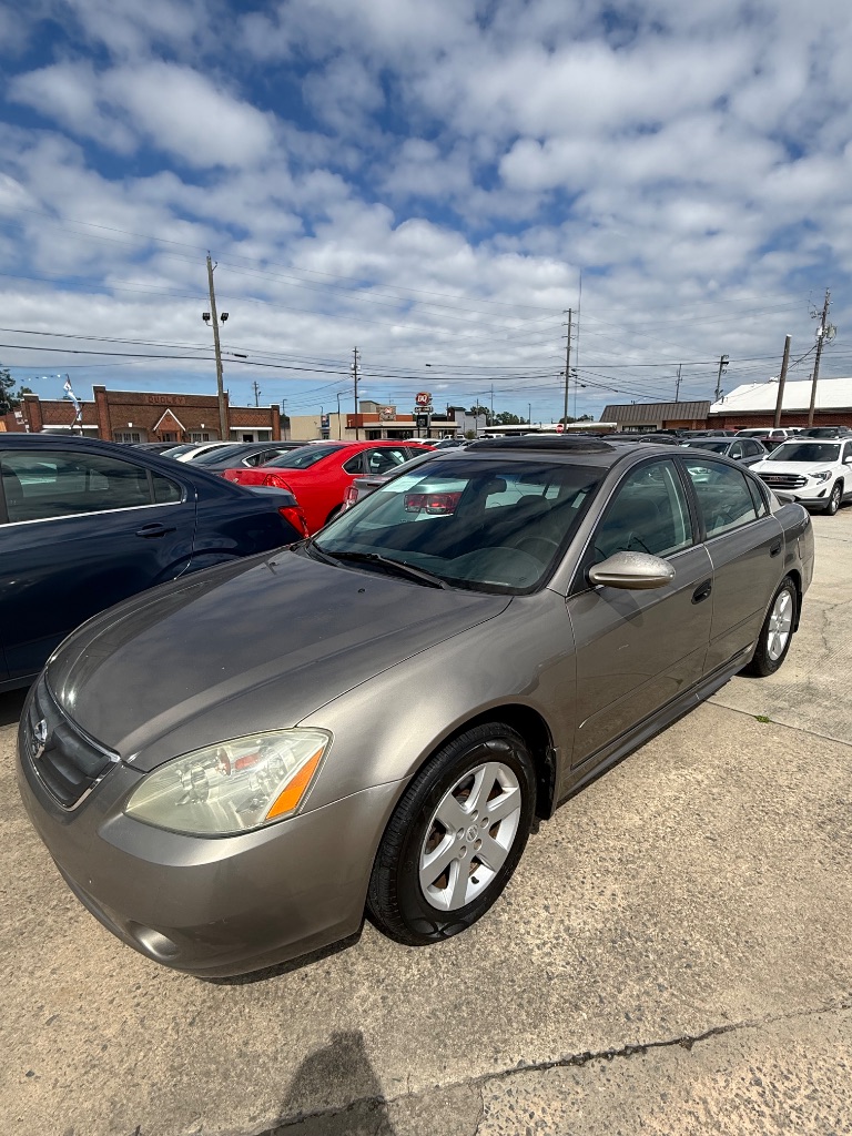 2003 Nissan Altima - $4,950