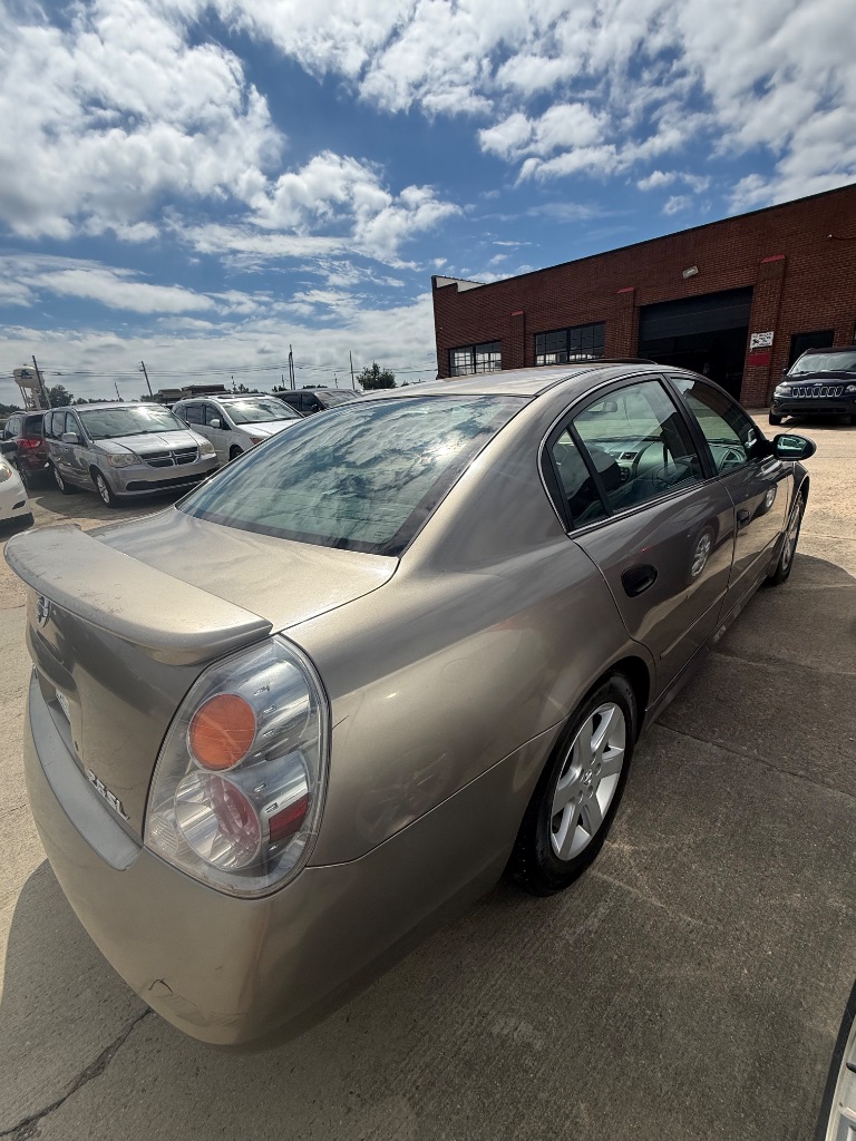 2003 Nissan Altima - $4,950