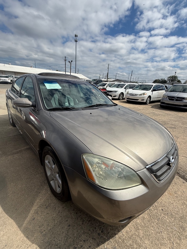 2003 Nissan Altima - $4,950