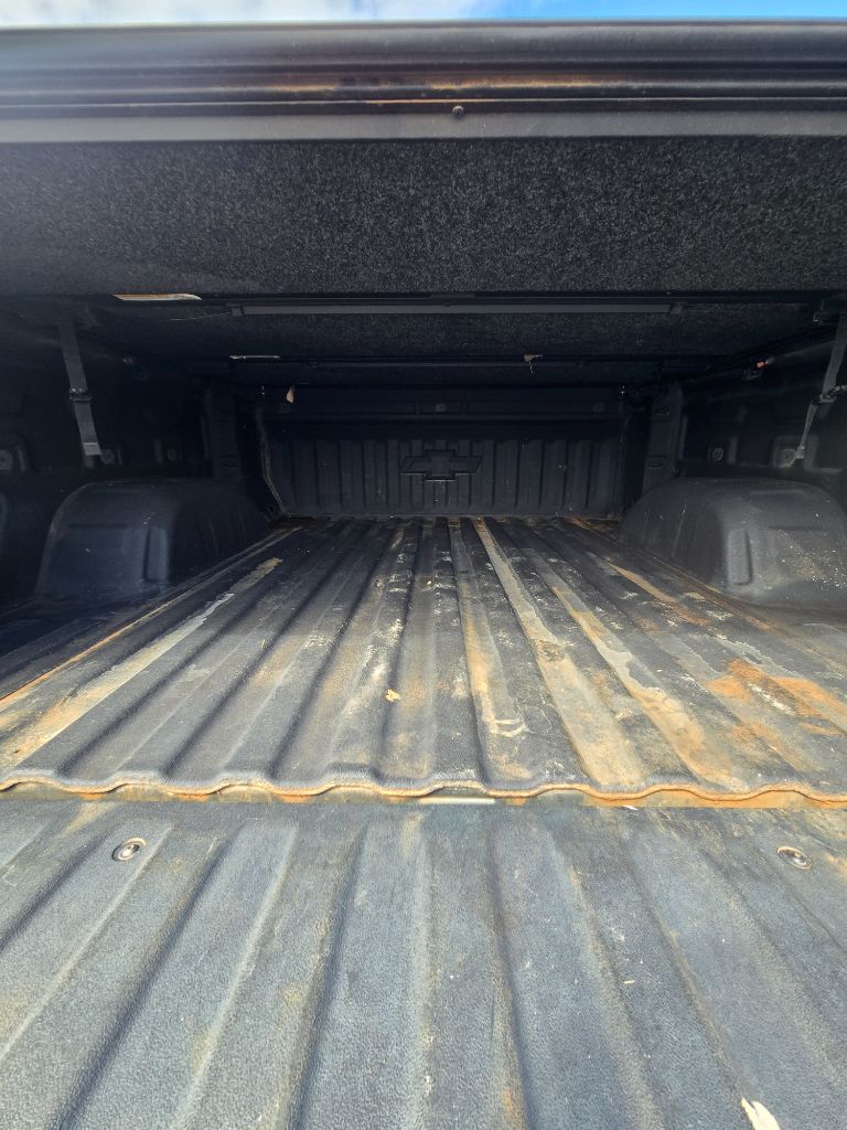2021 Chevrolet Silverado - $26,950