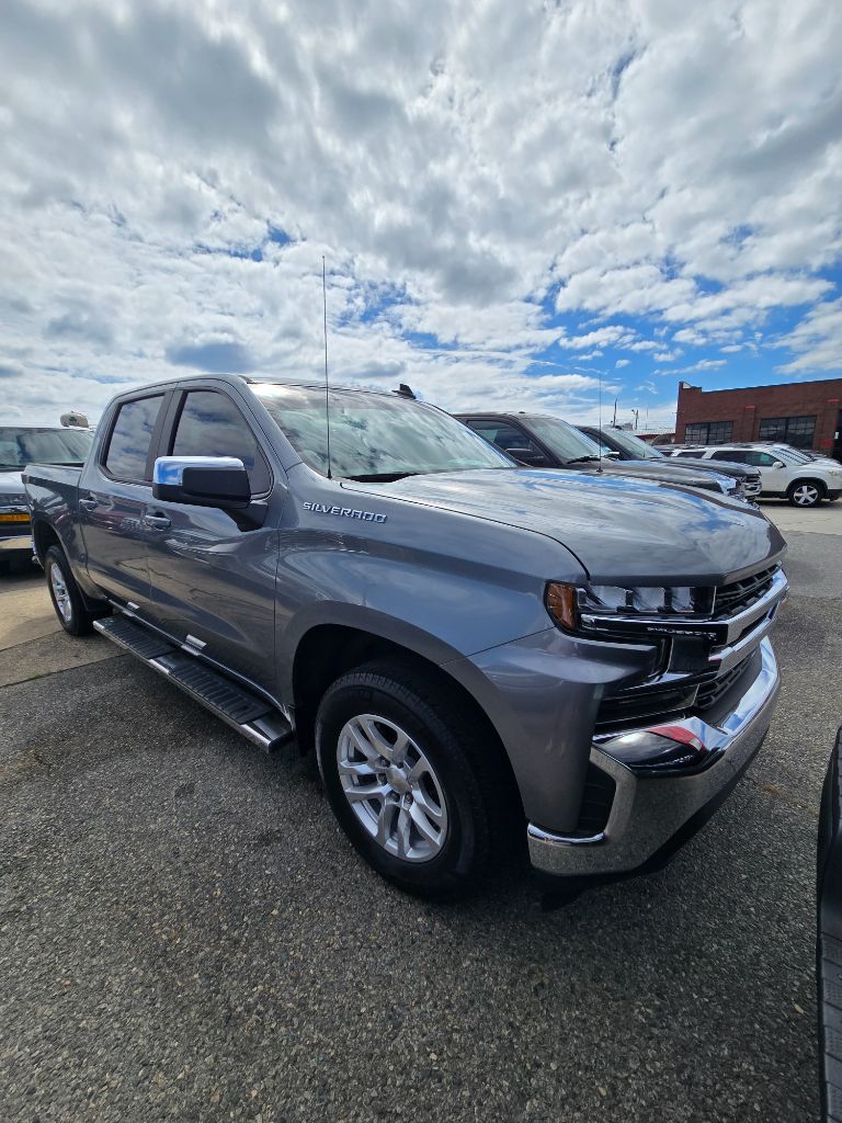 2019 Chevrolet Silverado - $20,950