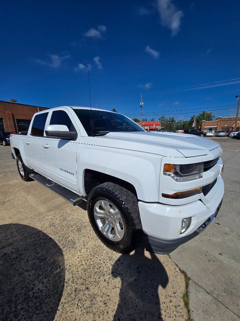 2018 Chevrolet Silverado - $14,950