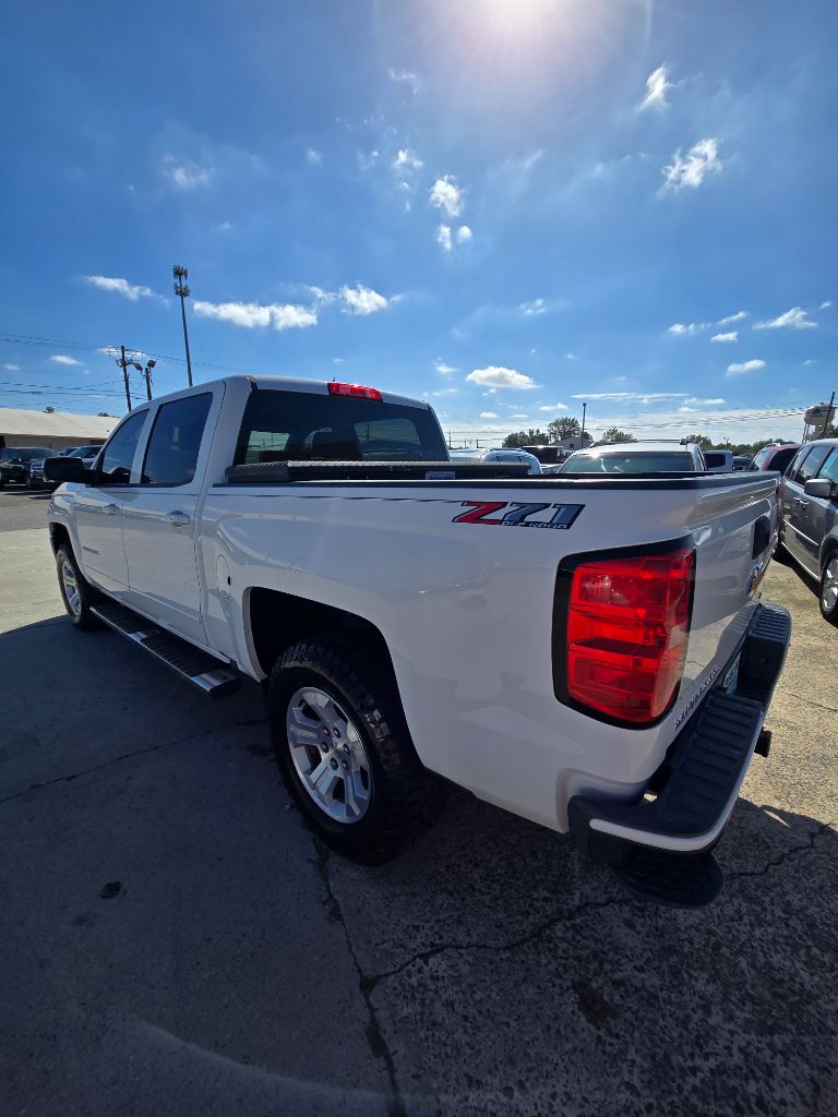 2018 Chevrolet Silverado - $14,950