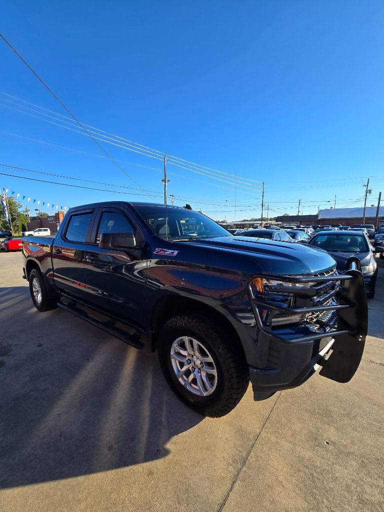 2019 Chevrolet Silverado - $19,950
