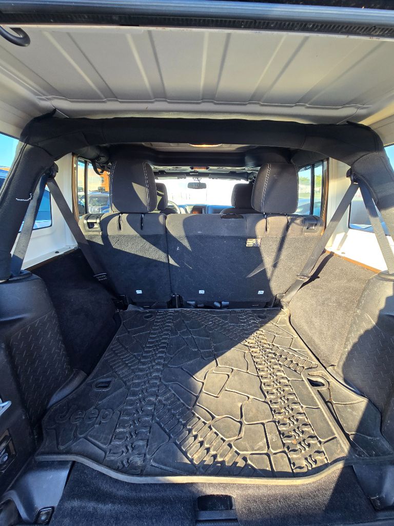 2015 Jeep Wrangler - $12,950