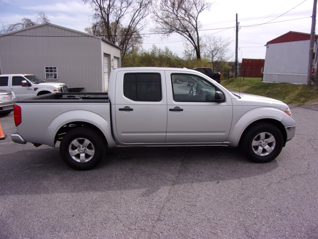 2011 Nissan Frontier S photo
