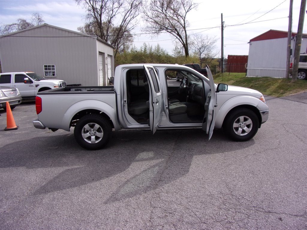 2011 Nissan Frontier S photo