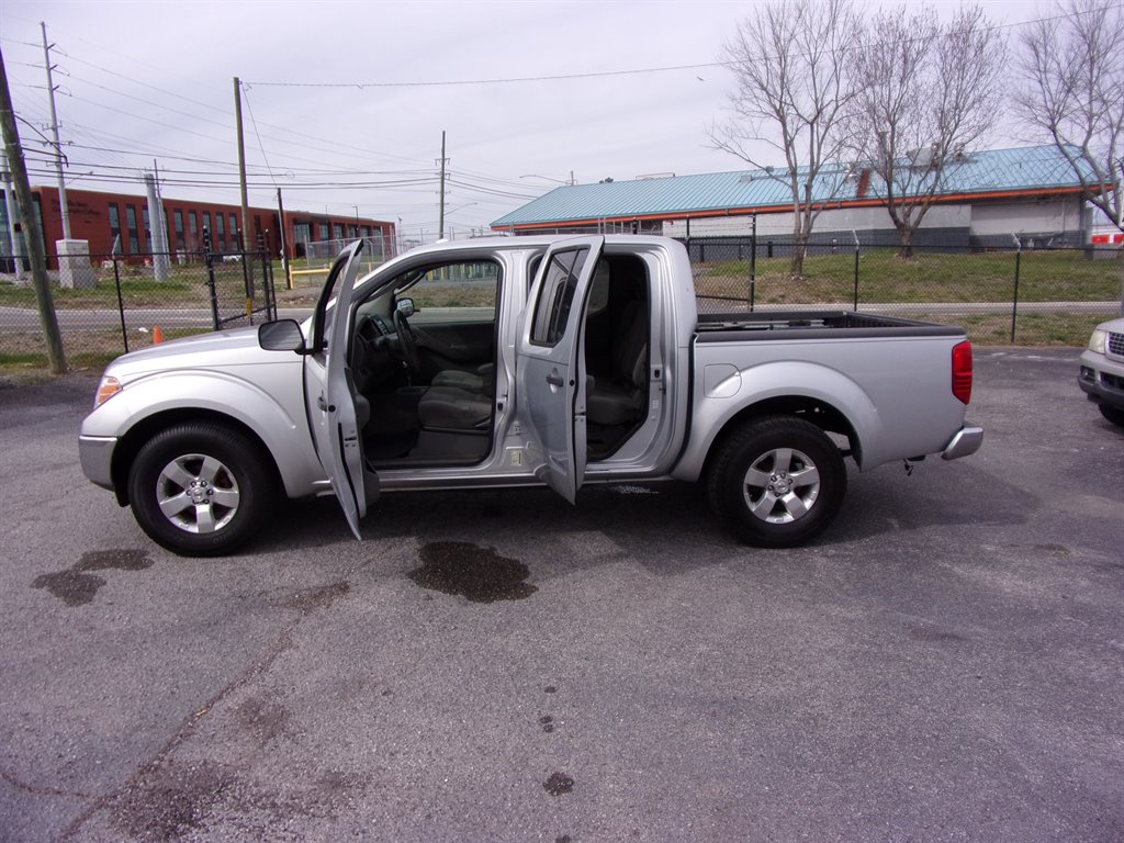 2011 Nissan Frontier S photo