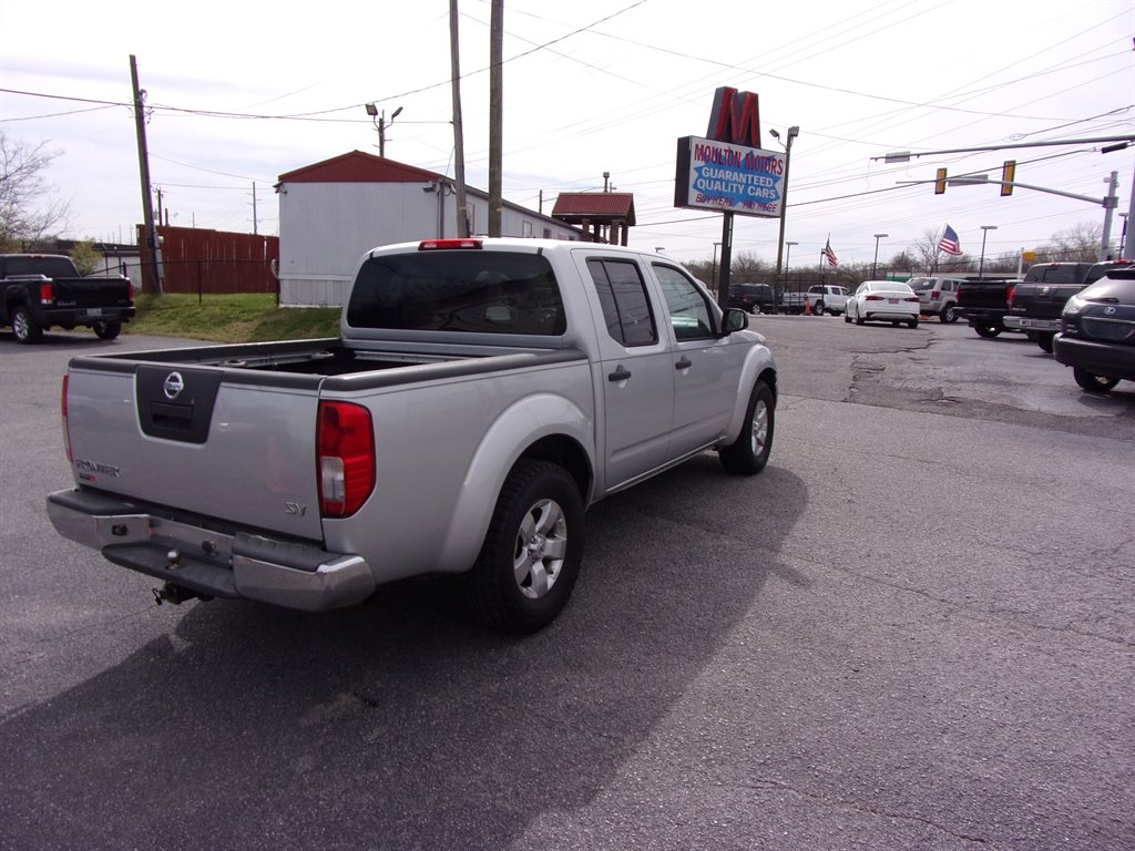 2011 Nissan Frontier S photo