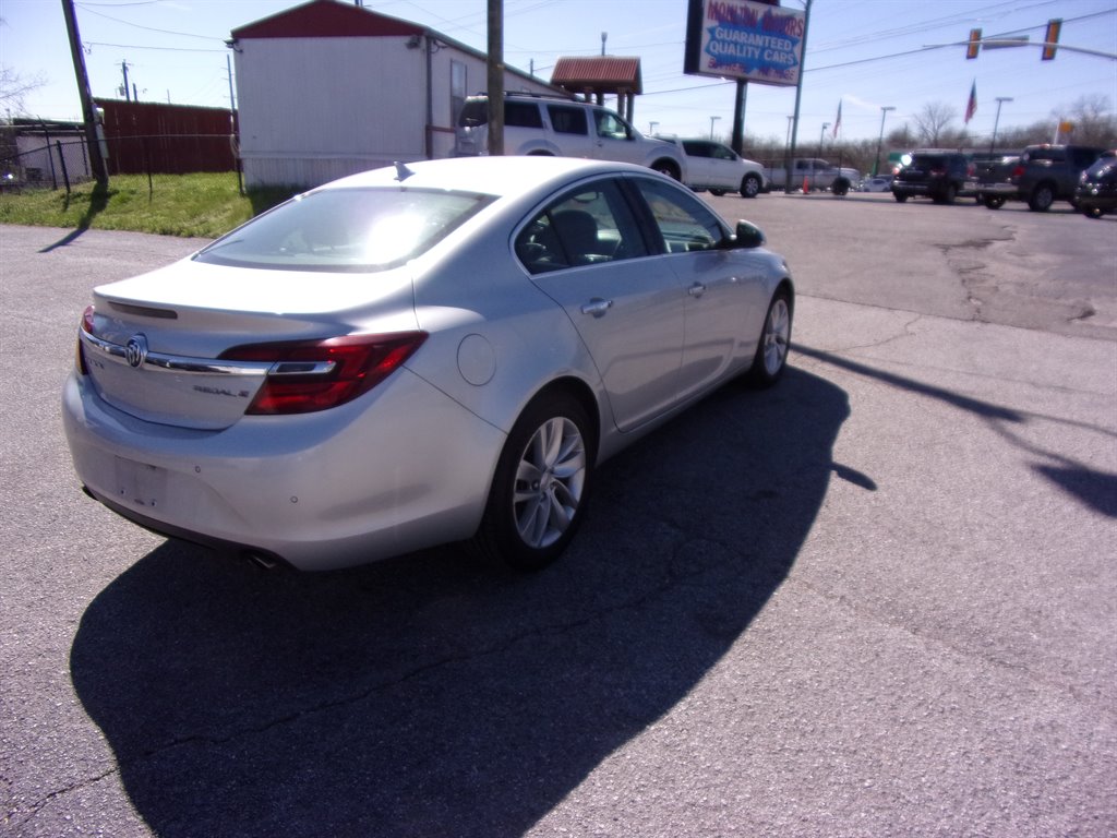 2014 Buick Regal Premium 1 photo