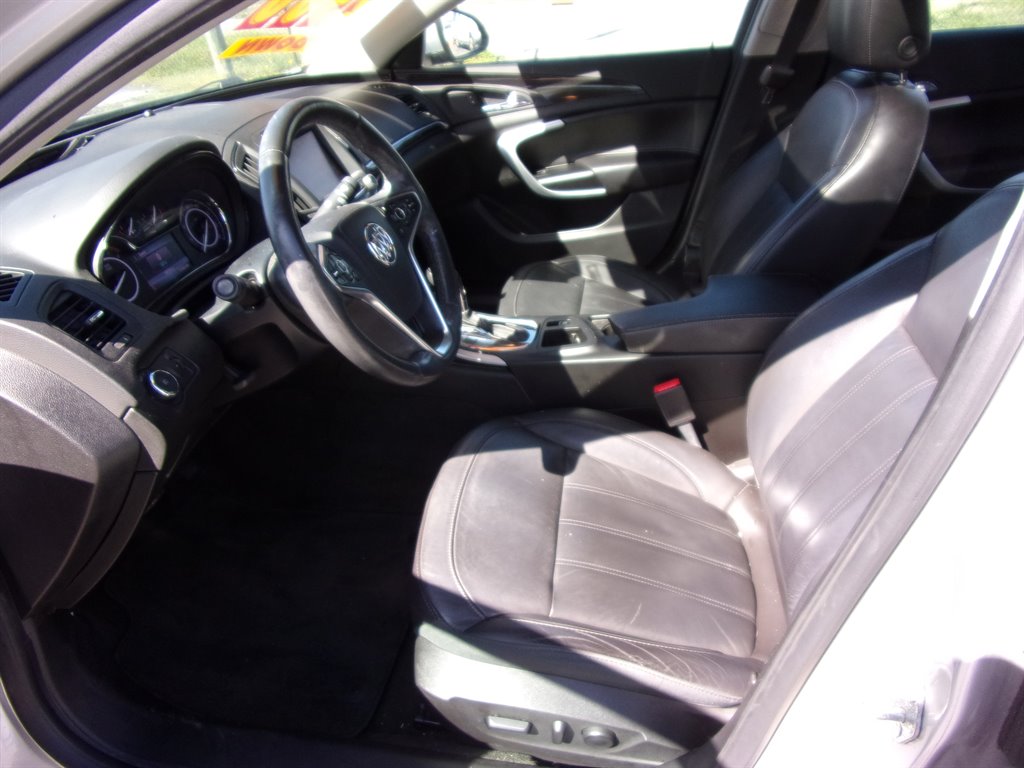 2014 Buick Regal Premium 1 photo
