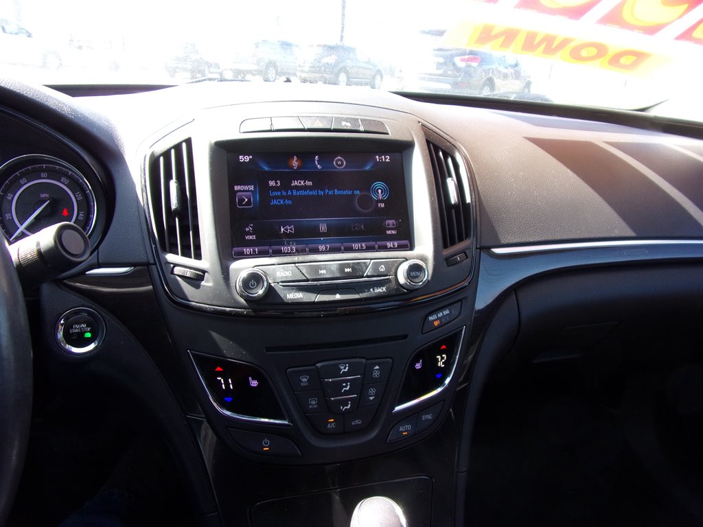 2014 Buick Regal Premium 1 photo