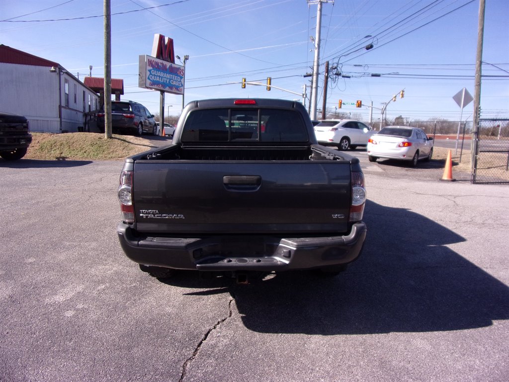 2013 Toyota Tacoma V6 photo