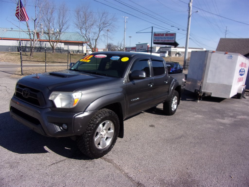 2013 Toyota Tacoma V6 photo