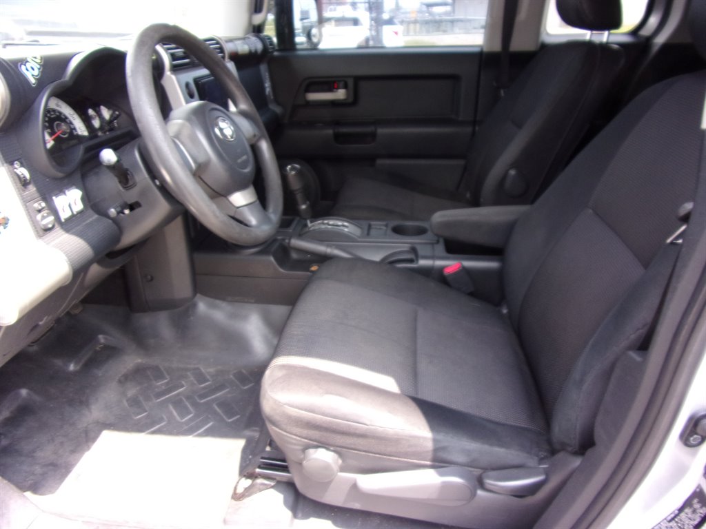 2007 Toyota FJ Cruiser photo