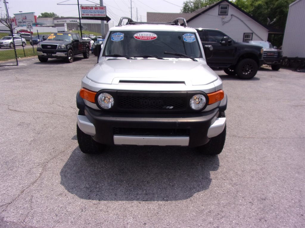 2007 Toyota FJ Cruiser photo