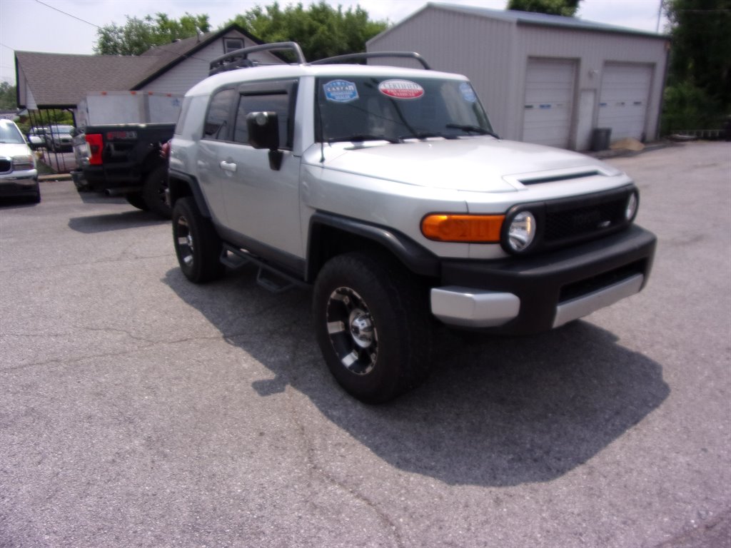 2007 Toyota FJ Cruiser photo