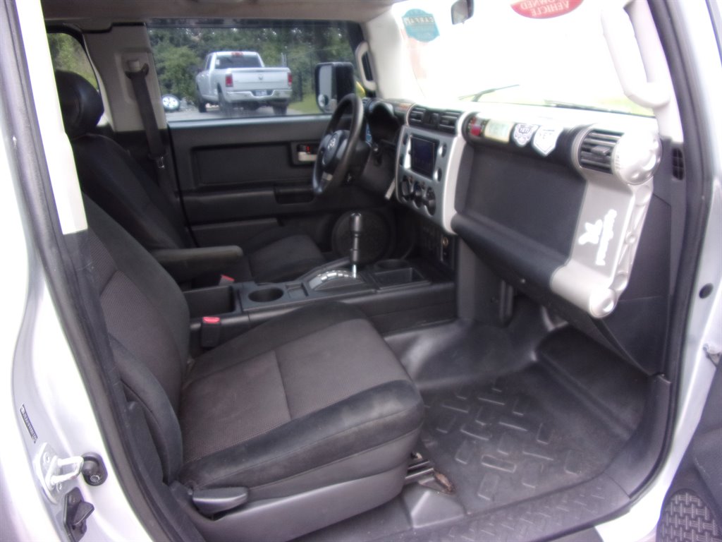 2007 Toyota FJ Cruiser photo