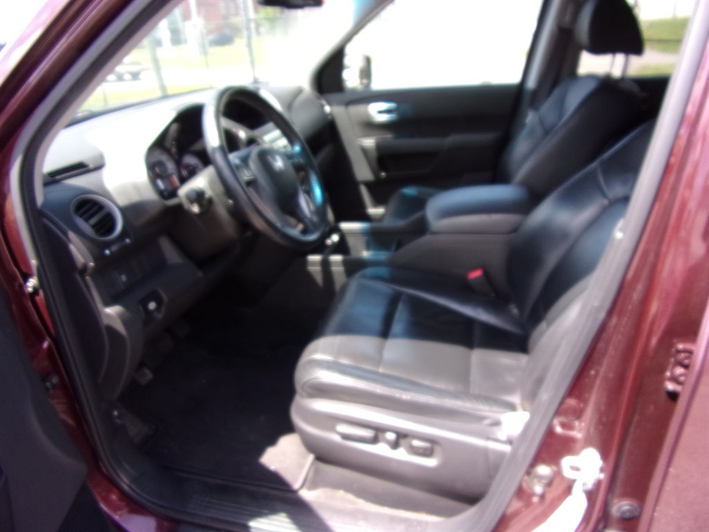 2011 Honda Pilot - $12,900