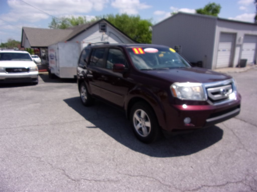 2011 Honda Pilot - $12,900