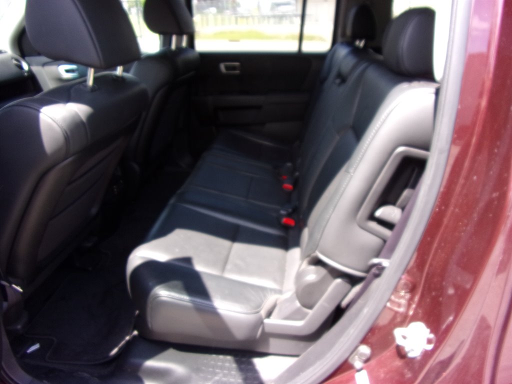 2011 Honda Pilot - $12,900