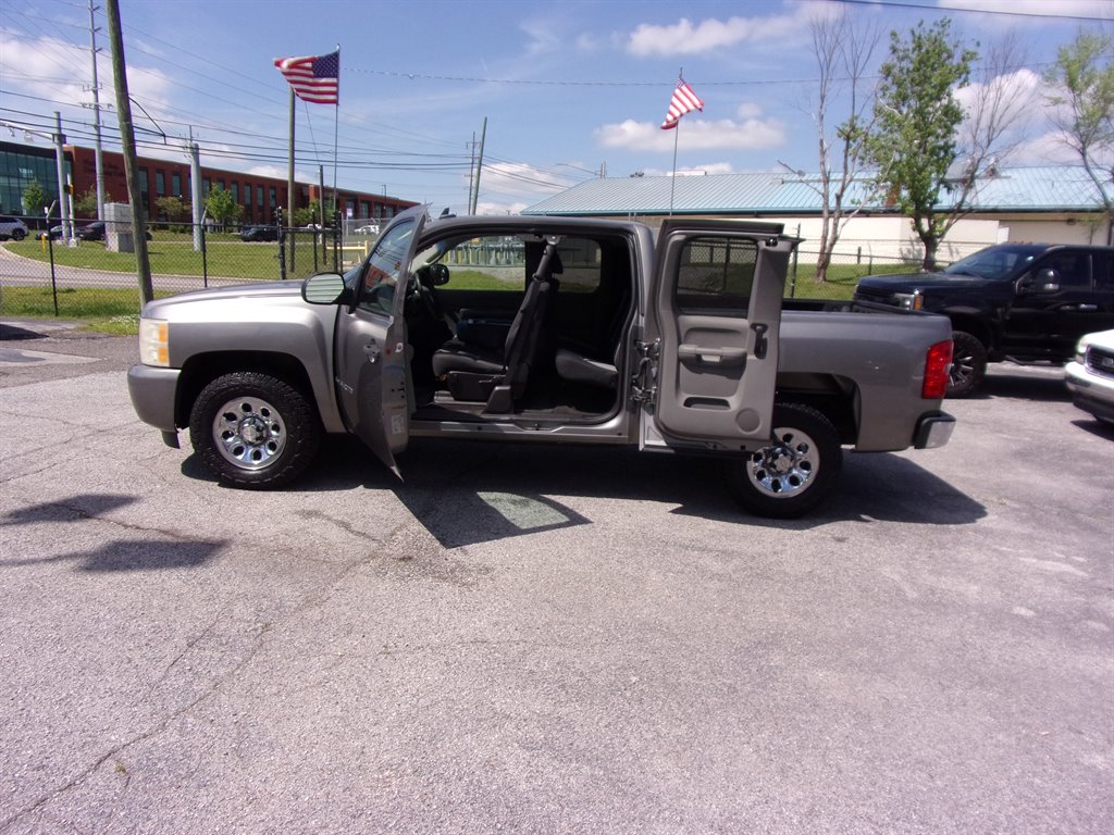 2007 Chevrolet Silverado 1500 Work Truck photo