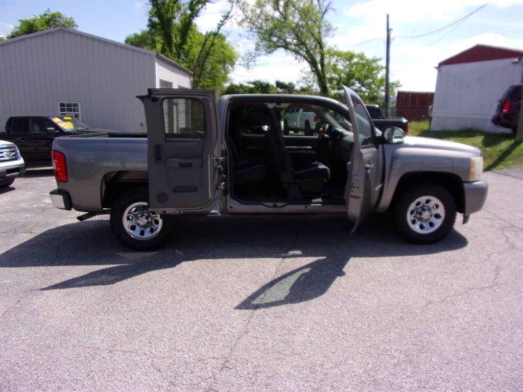 2007 Chevrolet Silverado 1500 Work Truck photo