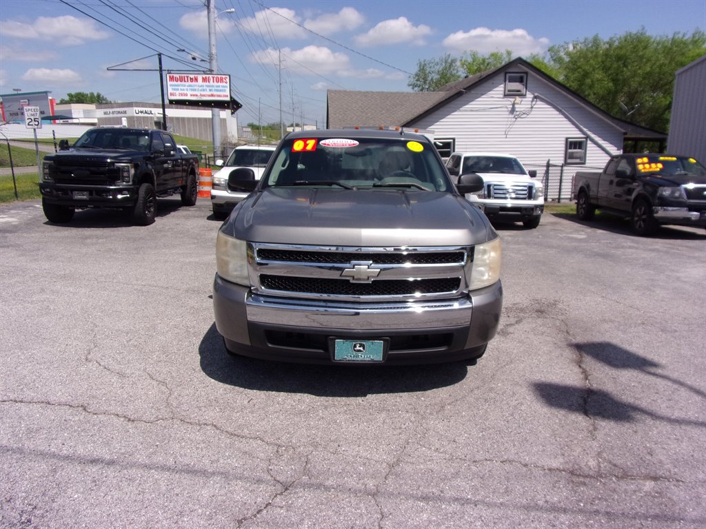 2007 Chevrolet Silverado 1500 Work Truck photo