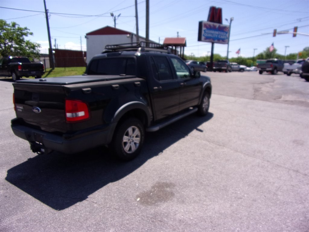 2007 Ford Explorer Sport Trac XLT photo