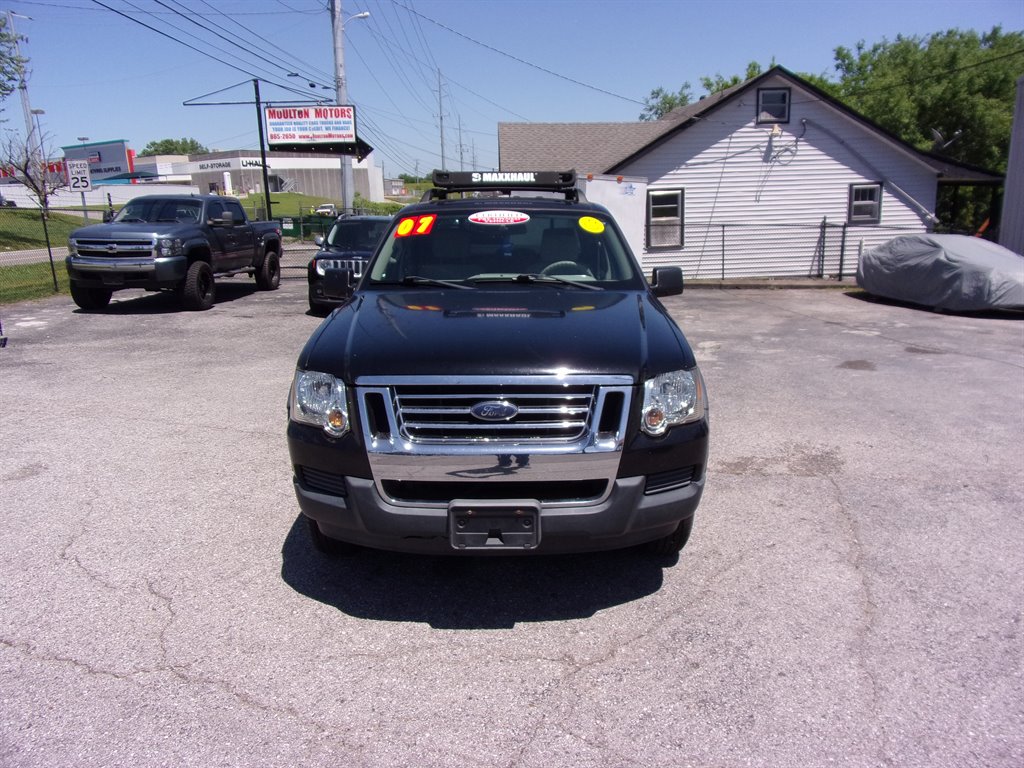 2007 Ford Explorer Sport Trac XLT photo