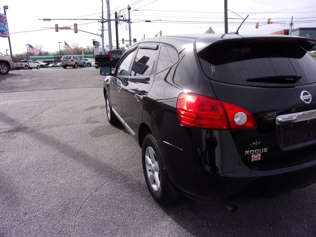 2015 Nissan Rogue - $8,950