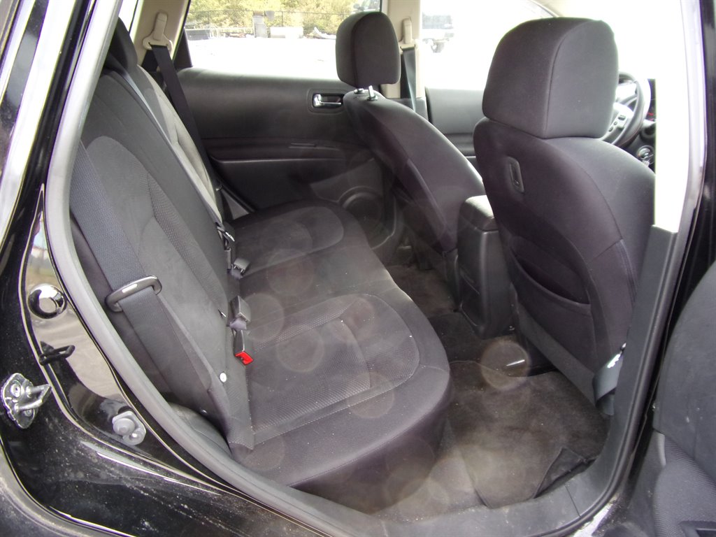 2015 Nissan Rogue - $8,950